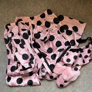 Victoria’s Secret Jammie Set